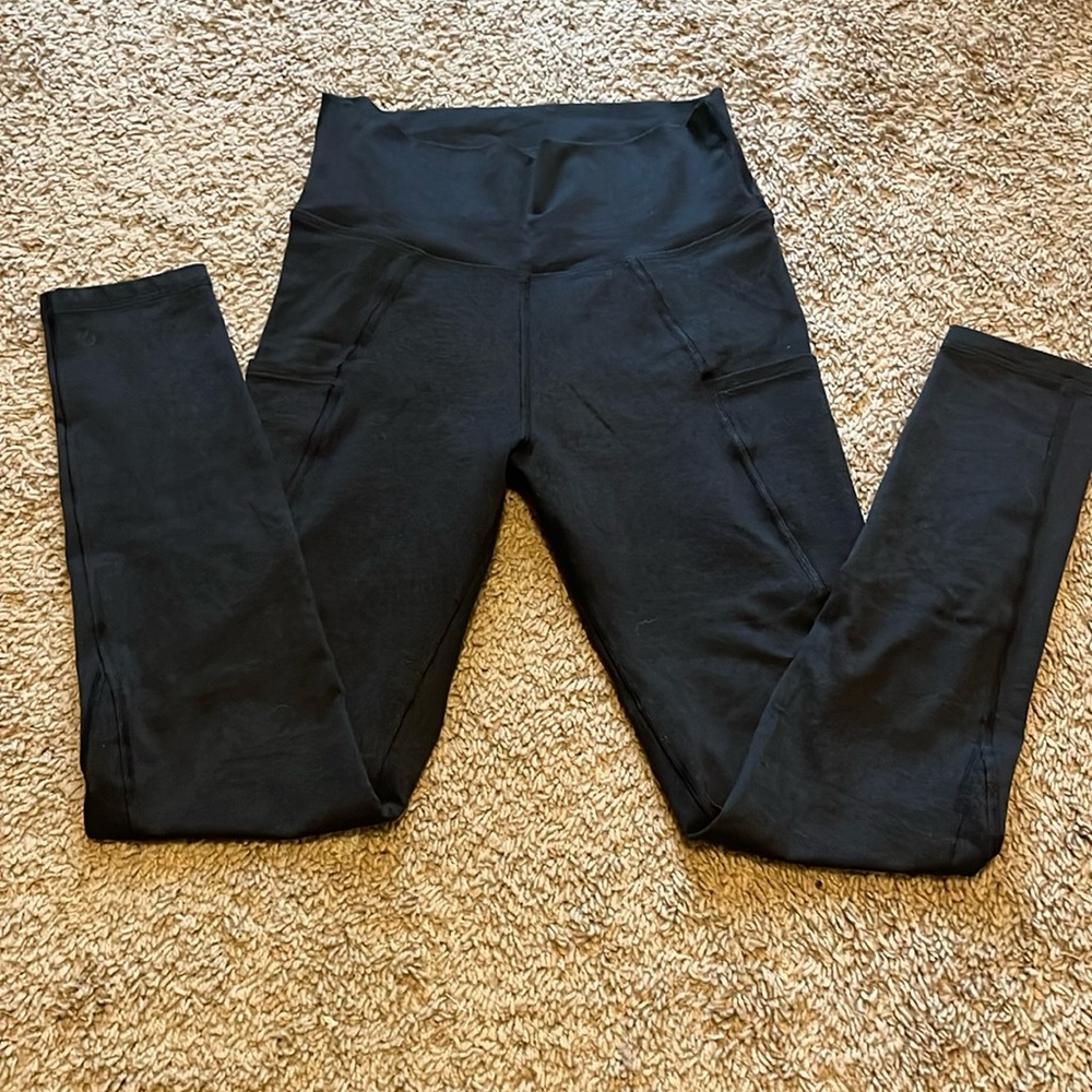 BRAND NEW FLEO REVERIE LEGGINGS